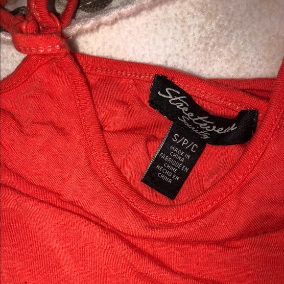 Beach dress - Picture 3 of 3